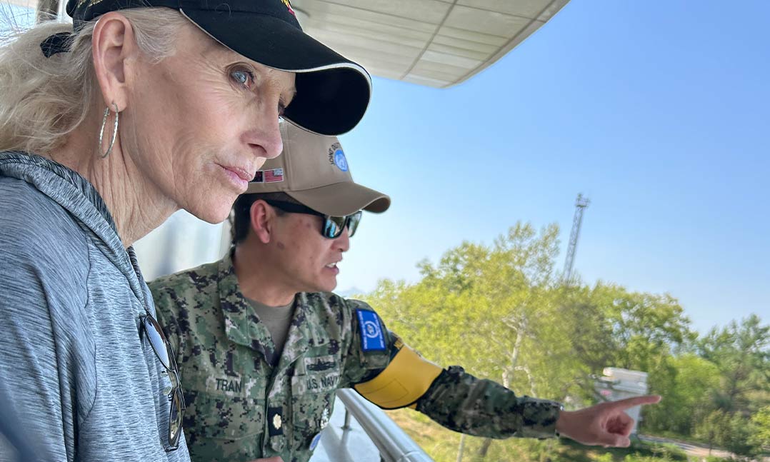 CIC visits Asia to visit troops