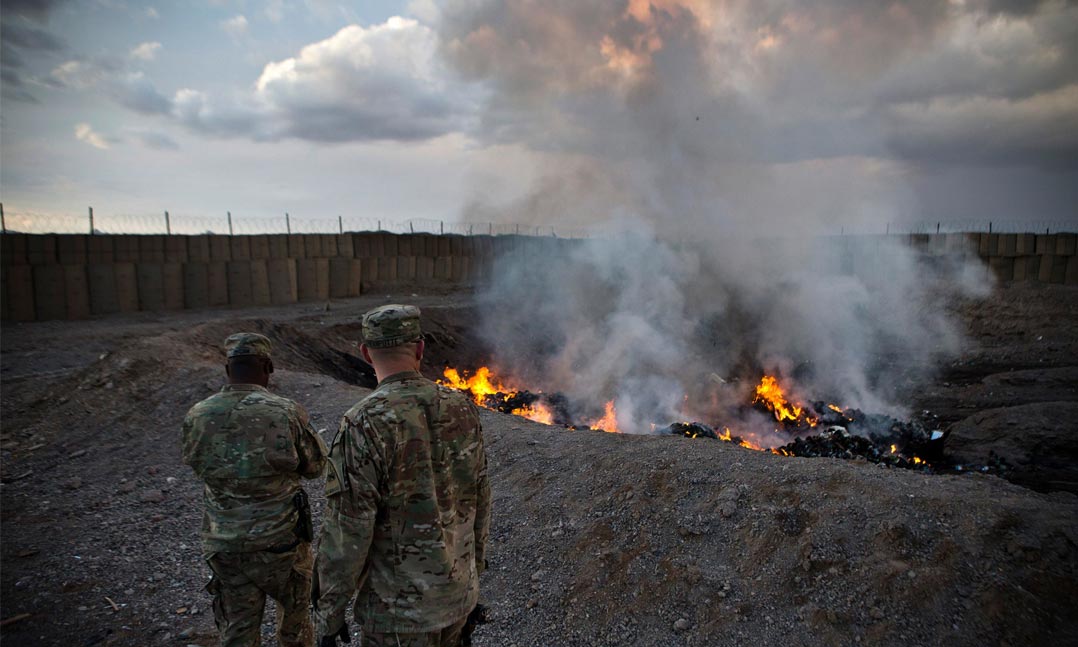 Burn Pit soldiers
