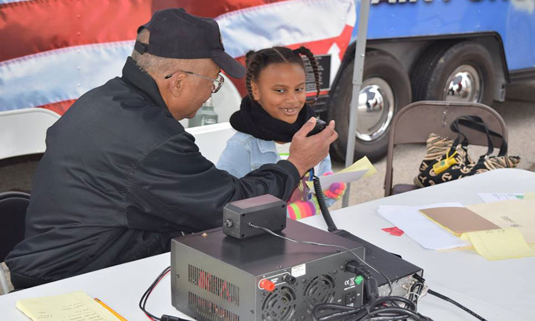 Texas VFW Pots Brings Christmas to the Community