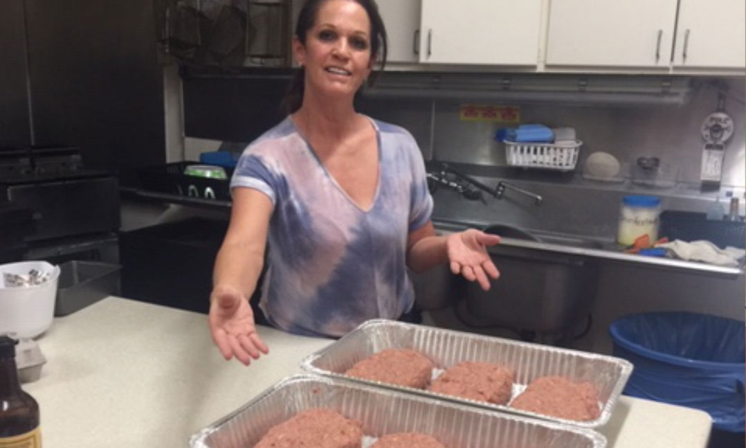 VFW Post feeds meatloaf dinners to veterans during the COVID-19 pandemic