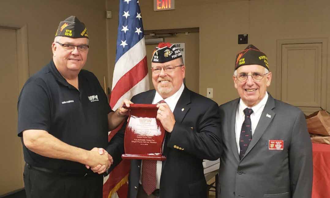 VFW Sr. Commander-in-Chief presents the 2020 Fred C. Hall Award