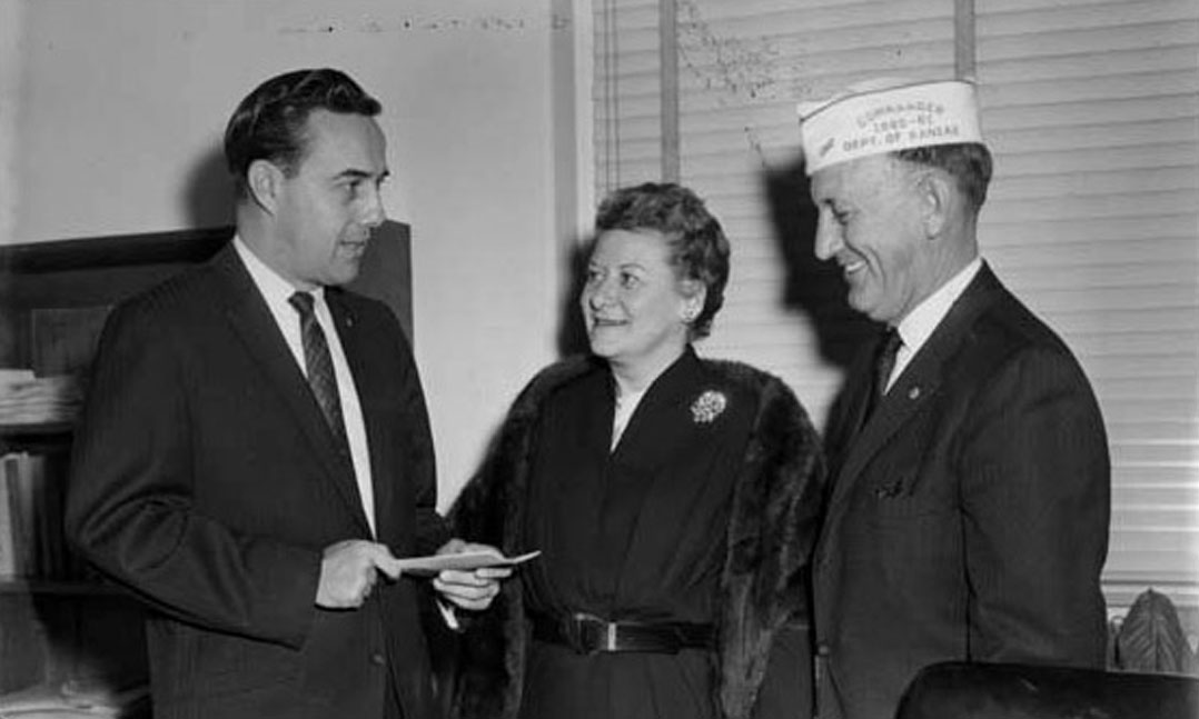 VFW Life member and US Senator Bob Dole meets with 1961 VFW Department of Kansas Commander Jay Stewart and his wife