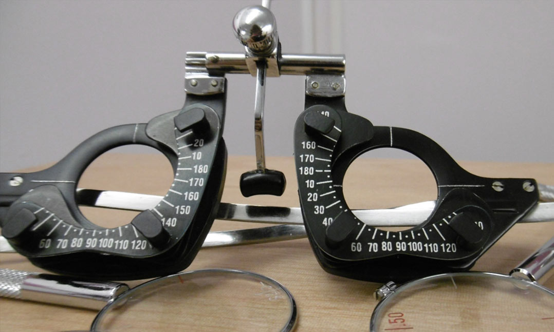 eye exam and lenses