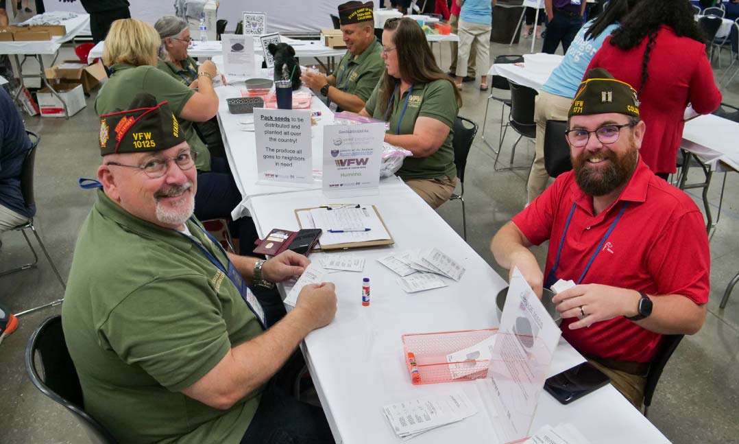 125th VFW National Convention Attendees Pack Seeds