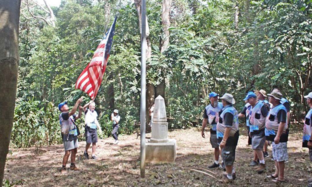VFW raises U.S. flag