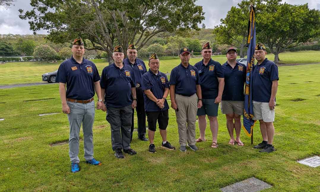 Members of VFW Post From left, VFW Post 3292 pay homage to Francis Wai 